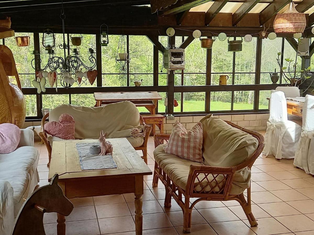 Cozy Holiday Apartment In The Black Forest Dachsberg im Schwarzwald Eksteriør bilde